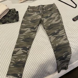 Camo jeans